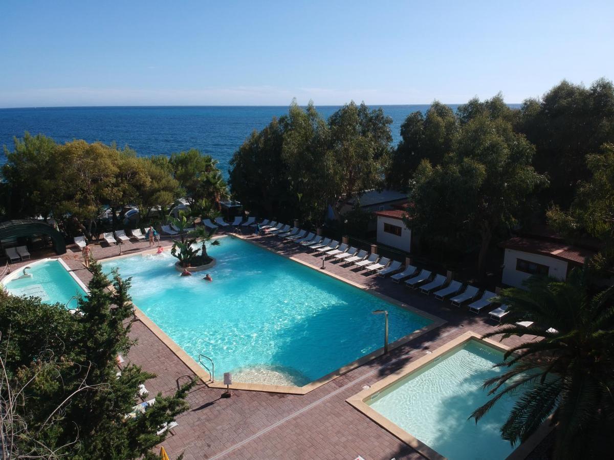 Villaggio Dei Fiori Sanremo Exterior photo